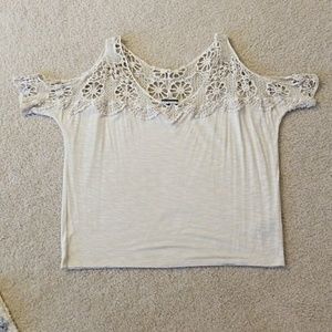 Express lace open sleeve top